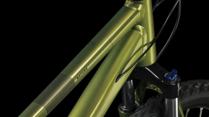 Cube Nature Trekking Bike in Moss/Black-3